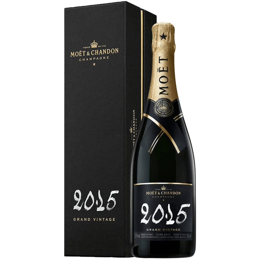 Moet & Chandon Champagne Extra Brut Grand Vintage 750ml - Bottles2Gift